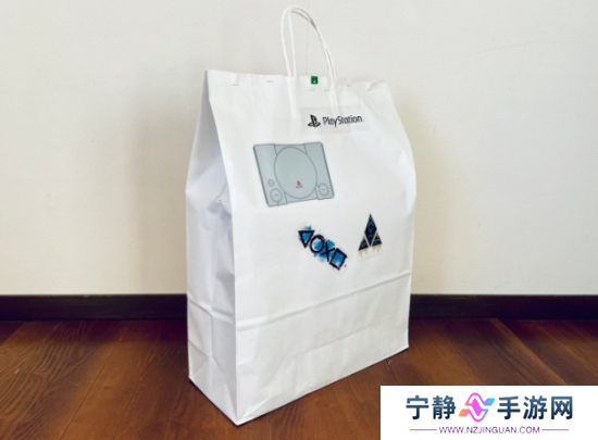 玩家晒索尼PS官方福袋 内藏丰富三倍超值