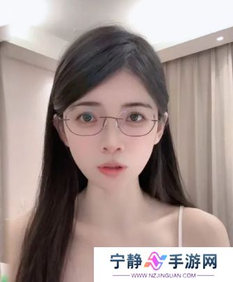 狗头萝莉承认自己错误,希望别拿自己视频去牟利,网友:她三观超正