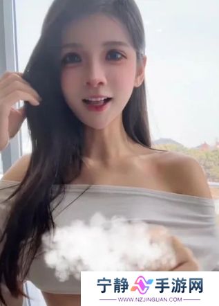 狗头萝莉被质疑“取肋瘦腰”，发视频晒身材回应，让大家没必要焦虑