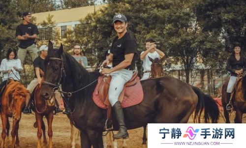 吴京新片《镖人》来袭,大咖云集,老戏骨甘当绿叶,这电影狠狠期待了