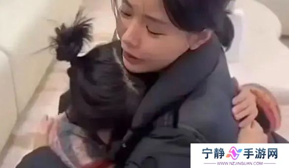 小杨哥徒弟小黄被曝赔不起天价违约金,吃药被抢救,本人回应来了